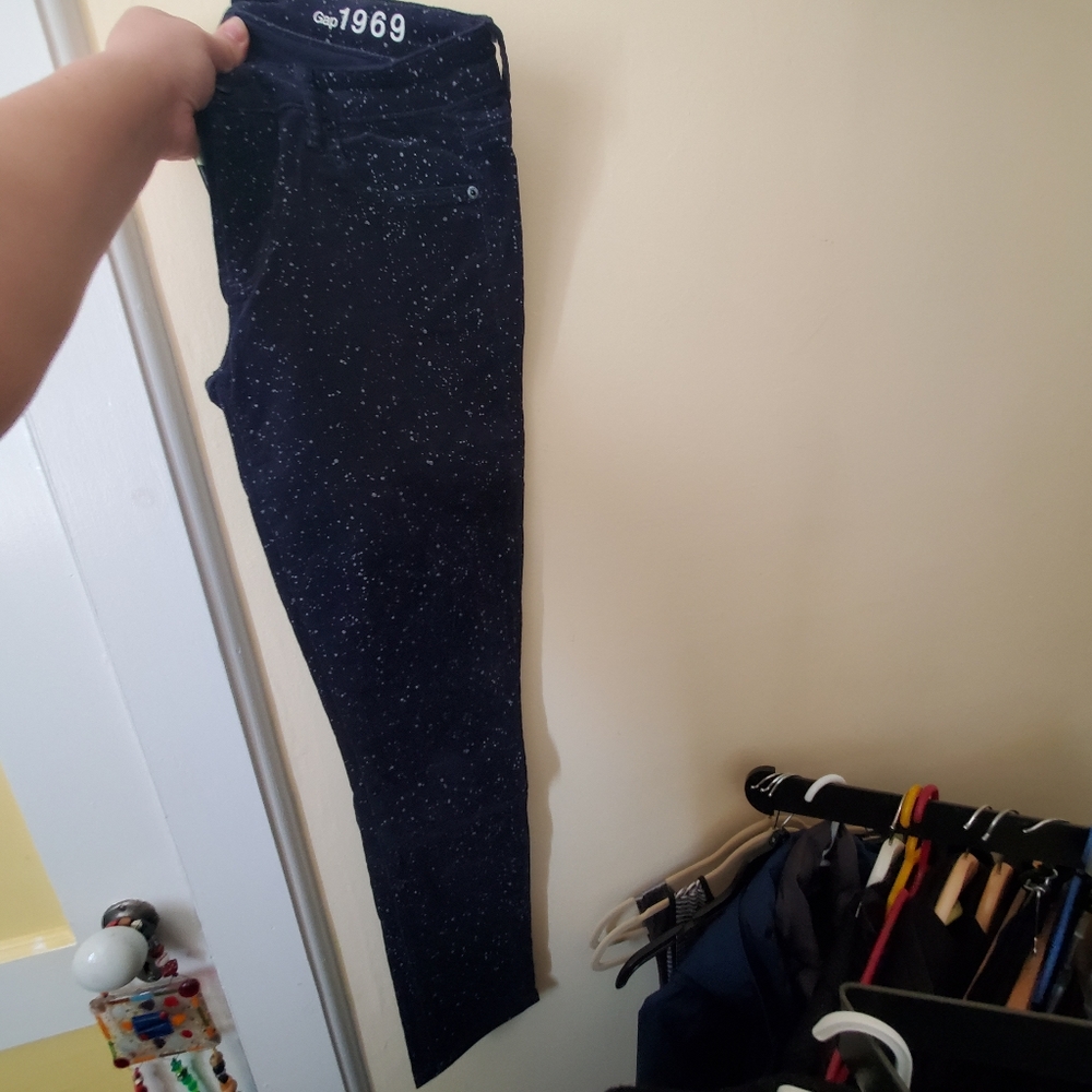 Jeans - Picture 2 of 3
